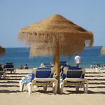 Apartamento T1 Com Piscina E Vista Mar - Da Rocha