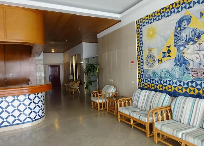 T1 Com Piscina E Vista Mar - Da Rocha * 포티마오