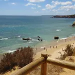 Apartmán T1 Com Piscina E Vista Mar - Da Rocha