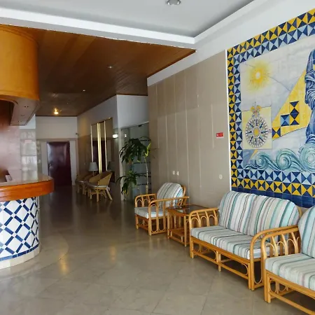 T1 Com Piscina E Vista Mar - Da Rocha * Portimao